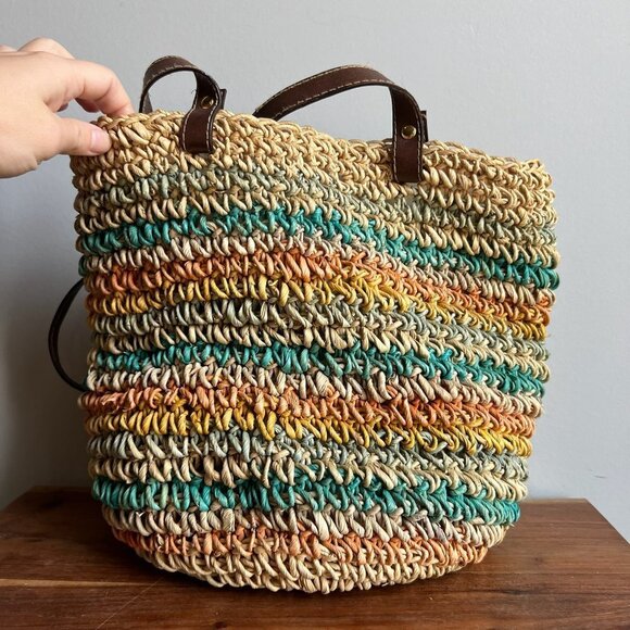 LAST CHANCE Retro Capelli Straworld Multicolored Woven Knit Straw Bucket Bag - Picture 3 of 6
